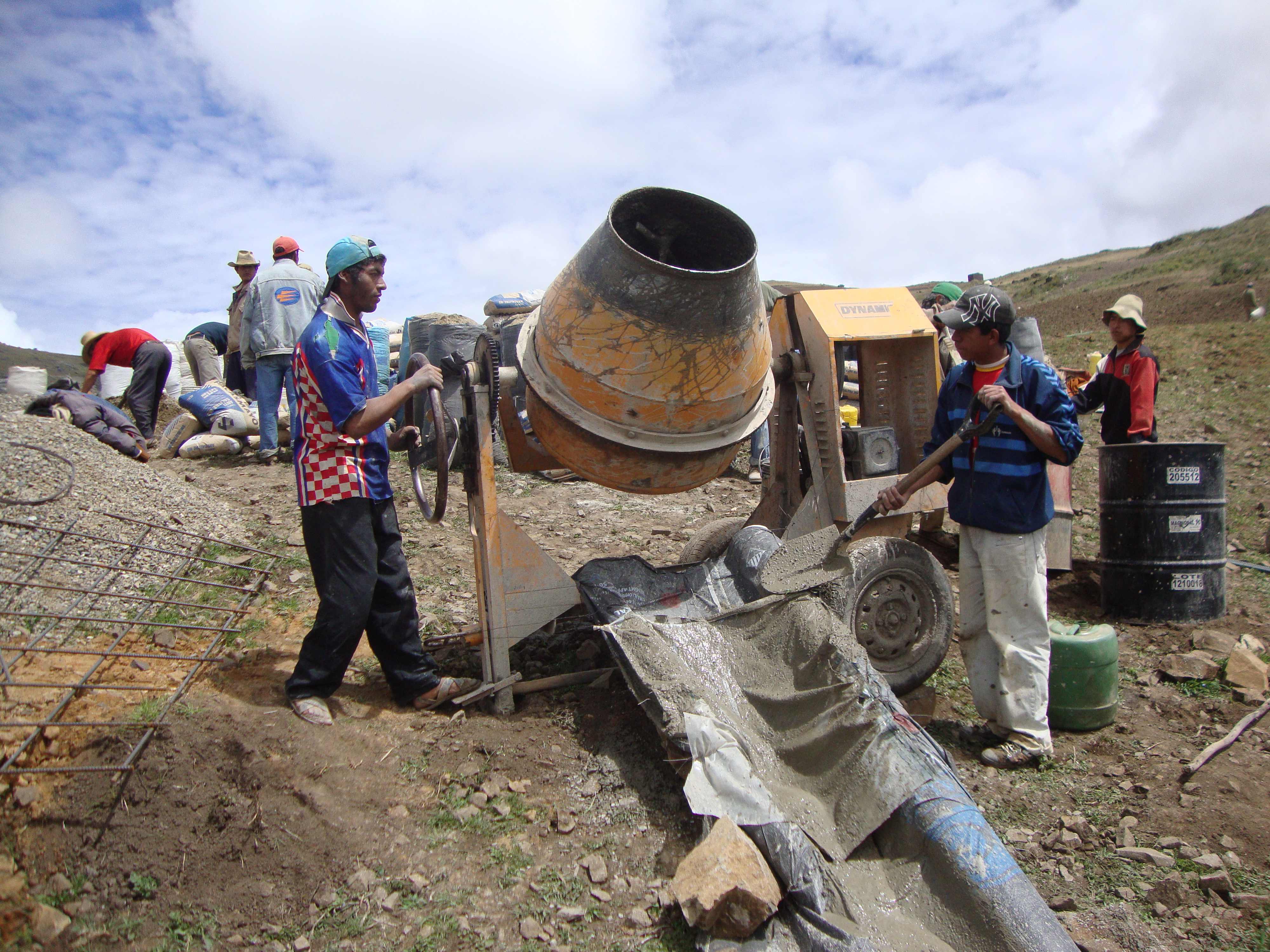 construcción1_trabajo con trompo