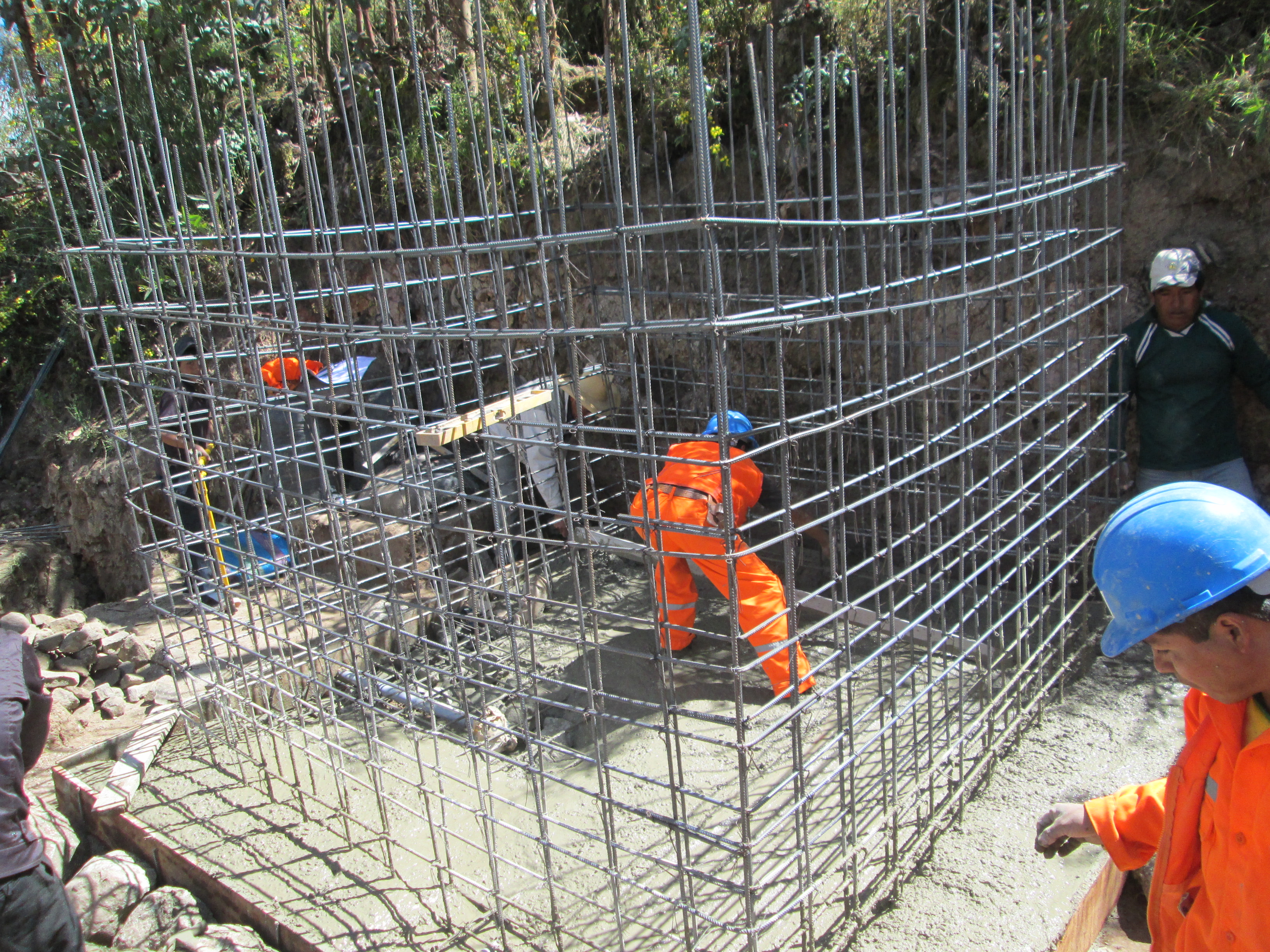 construcción5_armado reservorio